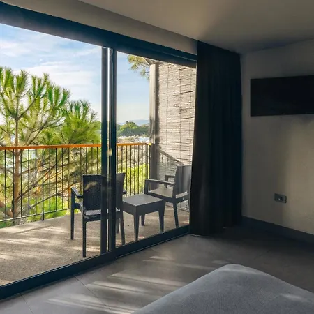 Club Marvy 오즈데르