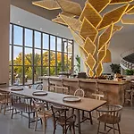 Resort Club Marvy