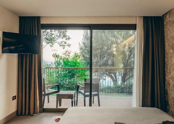 Club Marvy אתר נופש אוזדרה